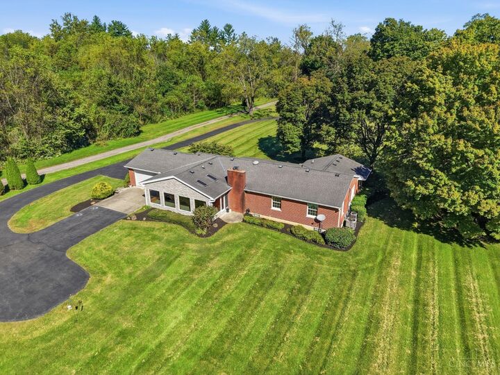 Property Photo: 6541 Nickel Road OH 45036