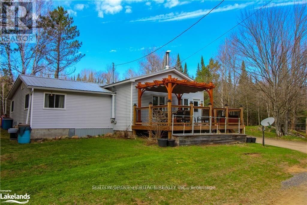 Property Photo:  1241 One Mile Drive  ON K0M 2K0 