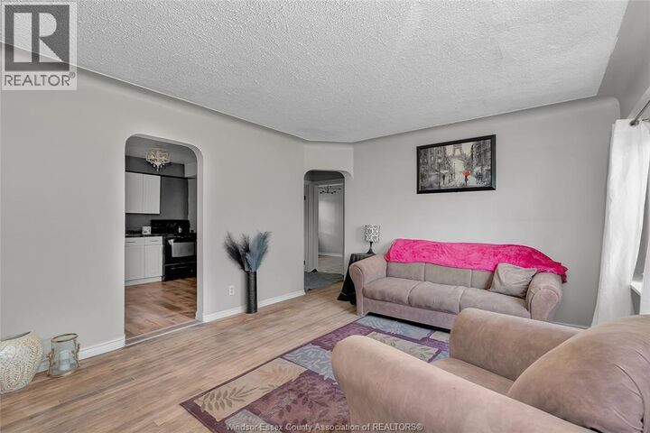 Property Photo: 3887 Turner Rd ON N8W 3E4