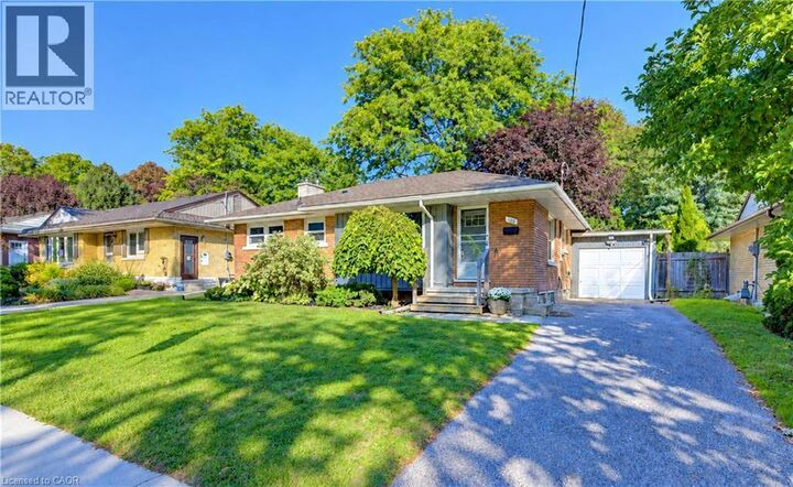 Property Photo: 122 Brandon Avenue ON N2M 2J5
