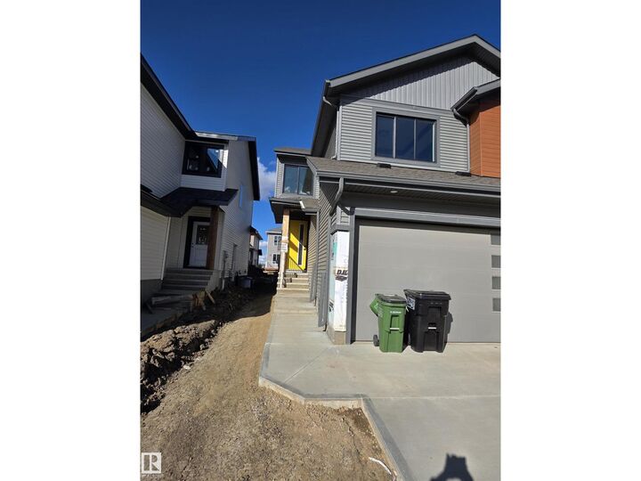 Property Photo:  13110 186 Av NW  AB T6V 0N3 