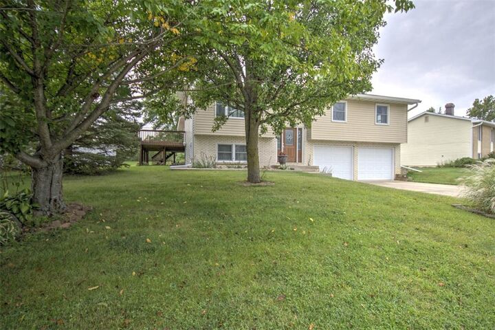 Property Photo:  1325 Nolan Court  IL 62549 