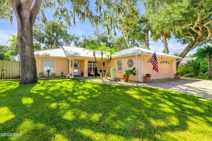 Property Photo:  404 Turnbull Bay Road  FL 32168 