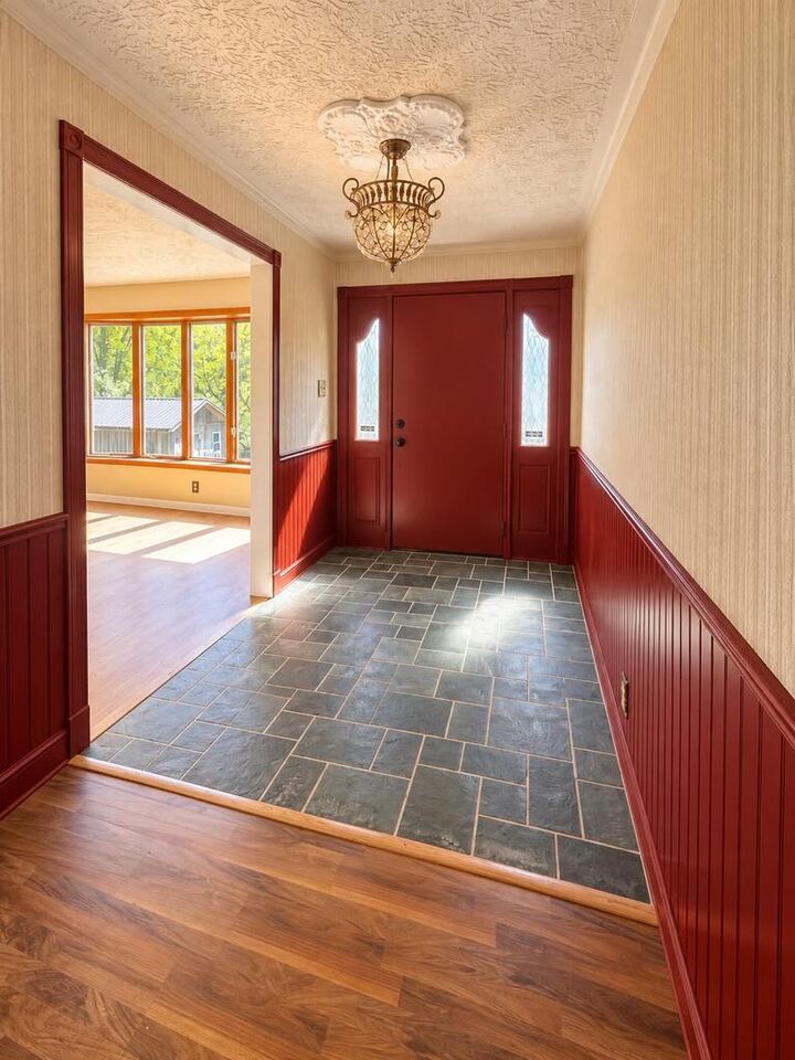 Property Photo: 1050 Clevinger Branch KY 41501