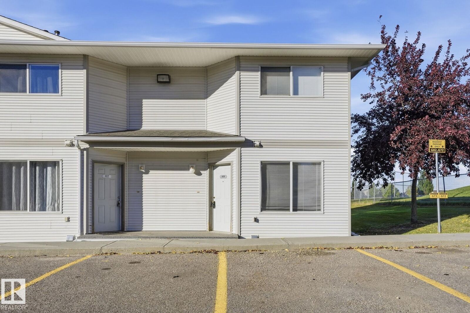 Property Photo: 610 King Street 408 AB T7X 4J9