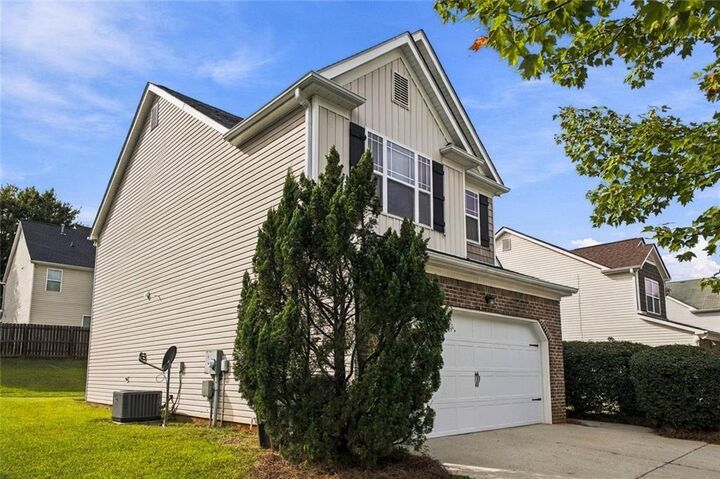 Property Photo:  8133 Brookbend Drive  GA 30134 