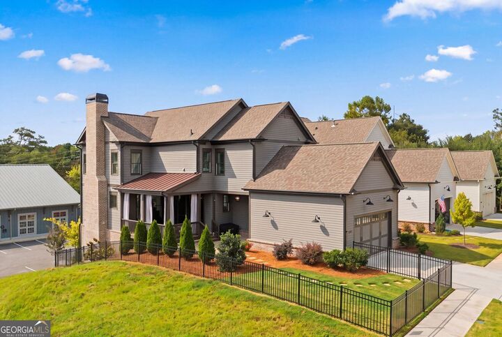 Property Photo:  2022 Village Walk  GA 30004 