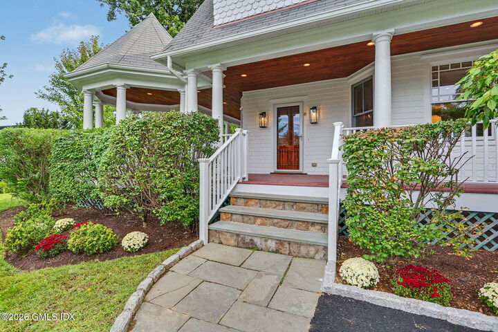 Property Photo:  8 Highview Avenue  CT 06870 