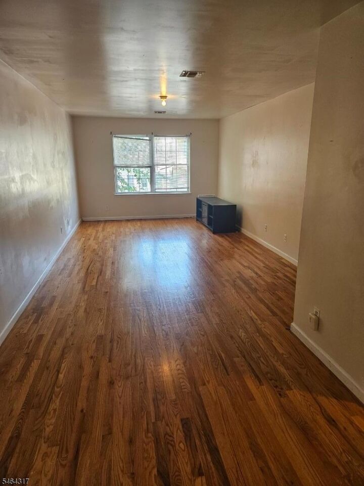 Property Photo: 788 S 17th St NJ 07103