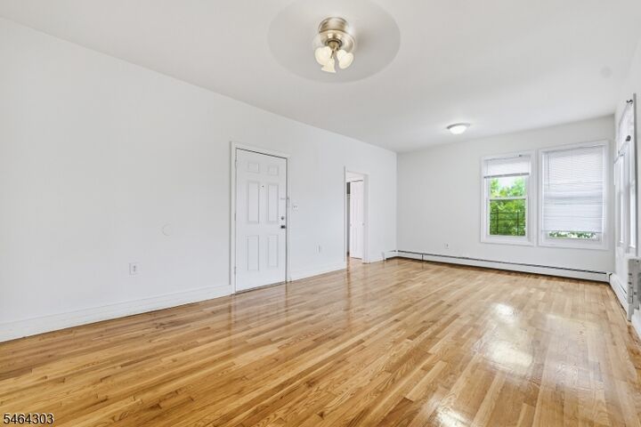 Property Photo:  231 Renner Ave 2  NJ 07112 