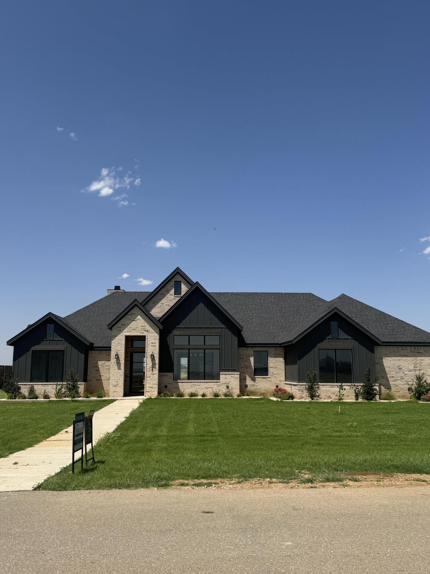 Property Photo: 1087 Deuce Of Hearts TX 79373
