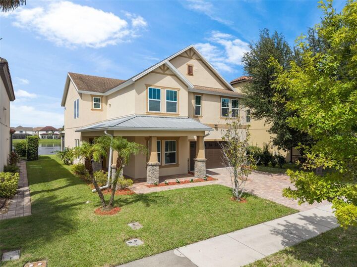 Property Photo:  14852 Golden Sunburst Avenue  FL 32827 