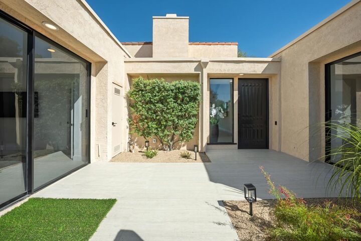 Property Photo: 616 Desert West Drive CA 92270