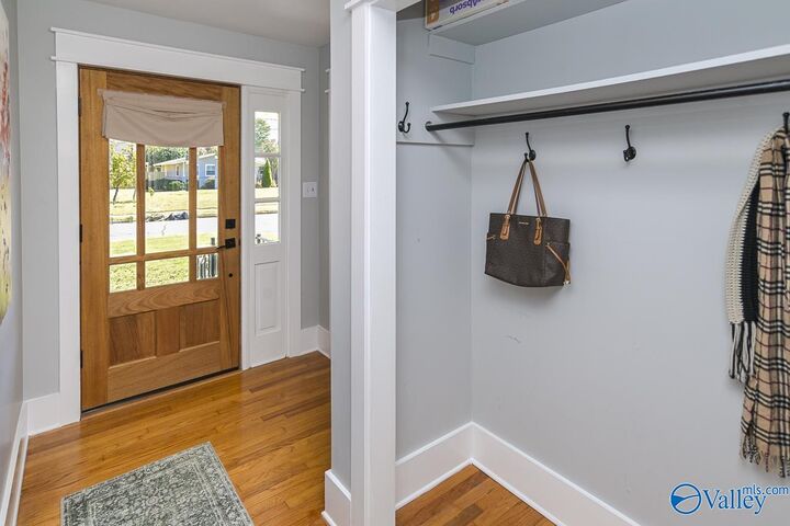 Property Photo:  2408 Glenn Street SW  AL 35801 