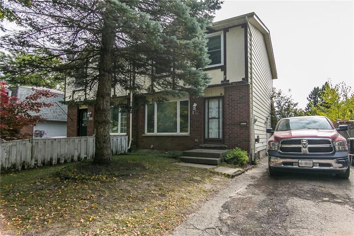 Property Photo:  157 Old Carriage Drive  ON N2P 1H5 