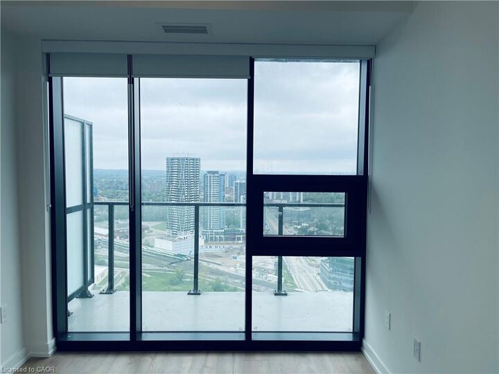 Property Photo:  30 Francis Street S 3509  ON N2G 0B5 