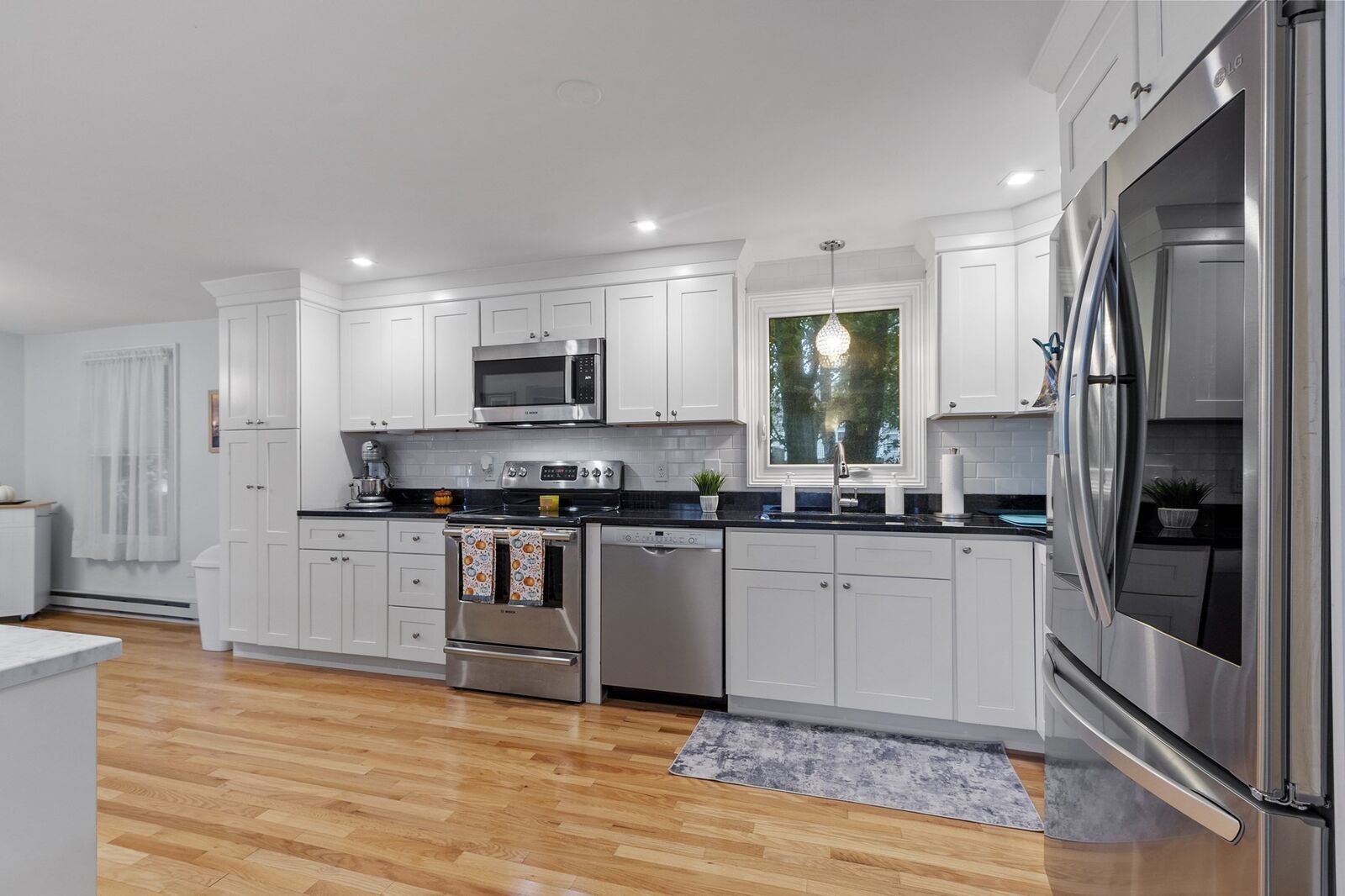 Property Photo:  273 Washington St 2  MA 01930 