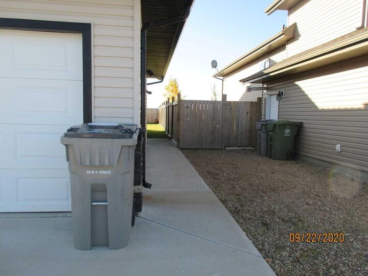 Property Photo:  7411 29 Street B  AB T9V 3N1 