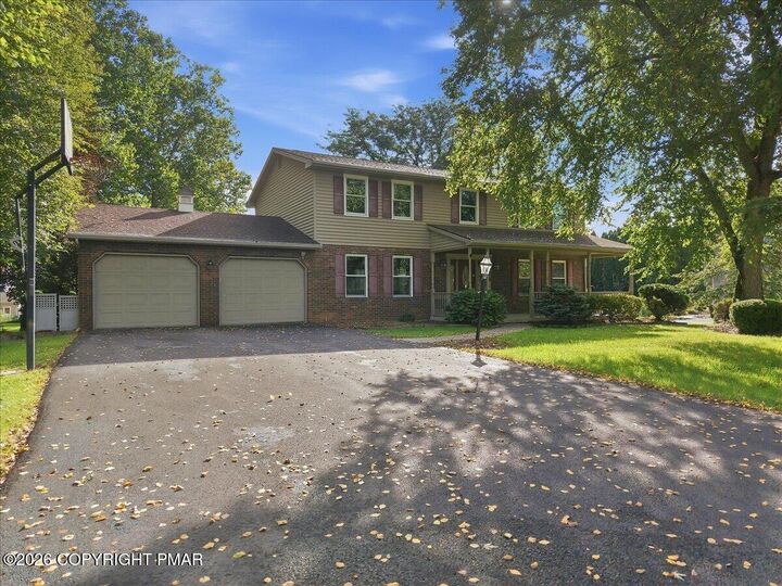 Property Photo:  714 Lexington Road  PA 18064 