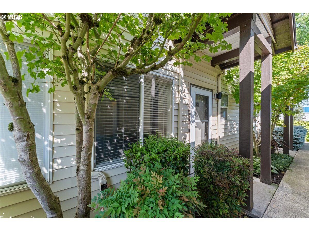 Property Photo:  5264 NE 121st Ave 14  WA 98682 