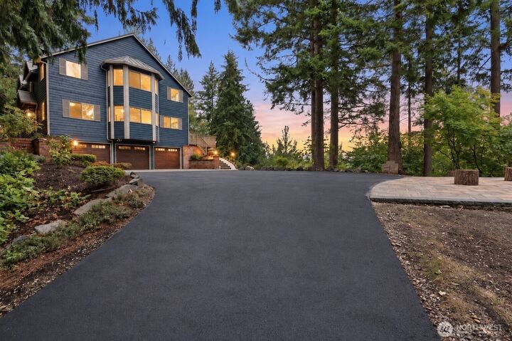 Property Photo: 9502 184th Avenue E WA 98391