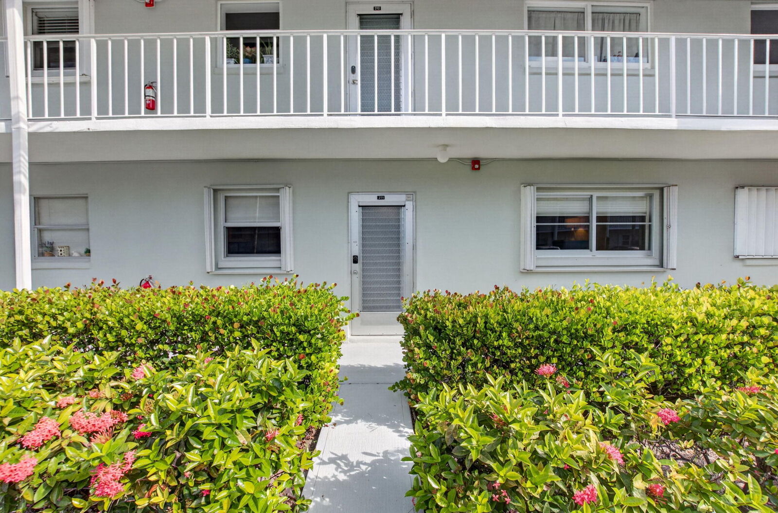 Property Photo:  2320 SW 22nd Avenue 211  FL 33445 