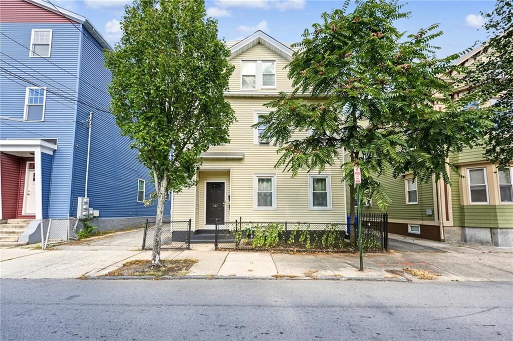 Property Photo:  211 Carpenter Street  RI 02903 