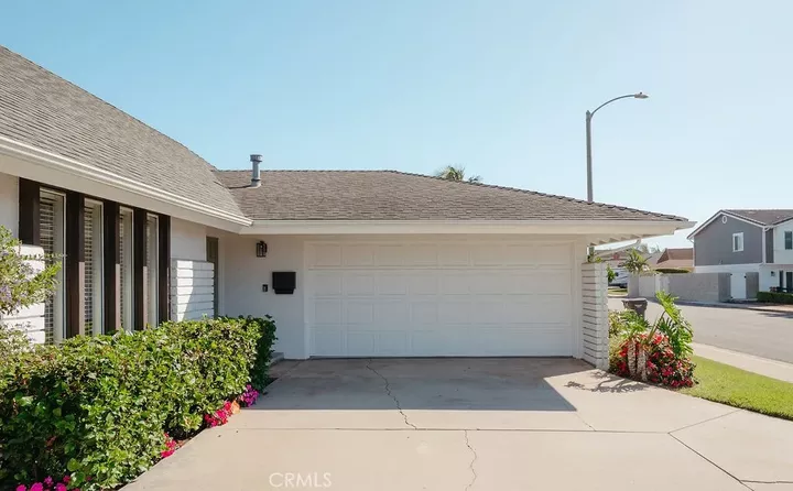 Property Photo: 21072 Amberwick CA 92646