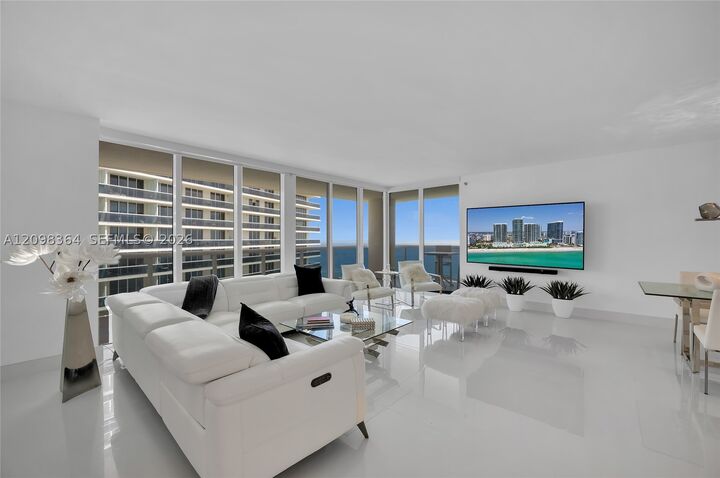 Property Photo:  1850 S Ocean Dr 4110  FL 33009 
