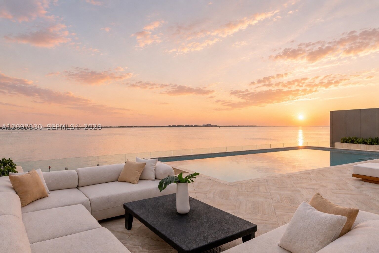 Property Photo:  5 Grove Isle Dr Ph M02  FL 33133 