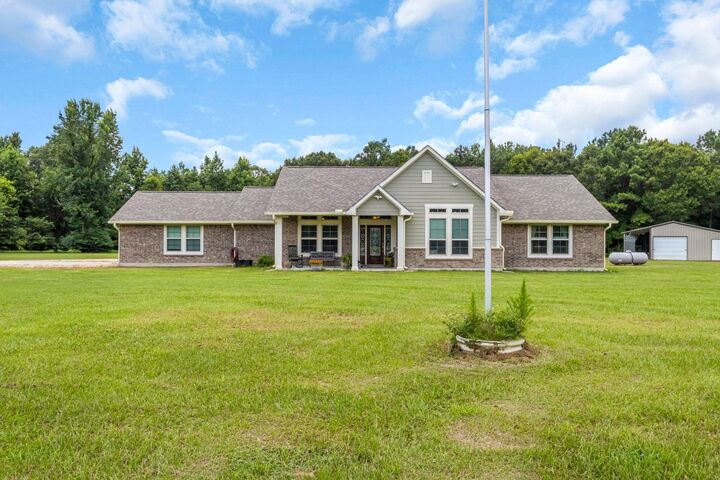 Property Photo: 7816 McDonald Lane TX 77656