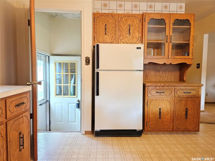 Property Photo:  364 First Avenue N  SK S3N 1K8 