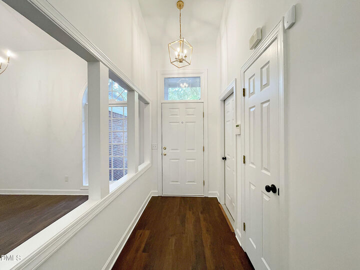 Property Photo: 102 Hunters Crossing NC 27518