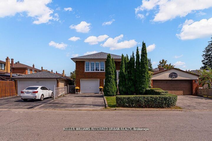 Property Photo:  55 Tedder Street Lower  ON M6M 4X2 
