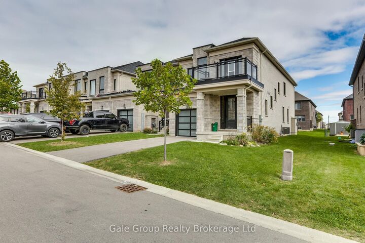 Property Photo:  118 Huntingford Trail W  ON N4T 0M3 