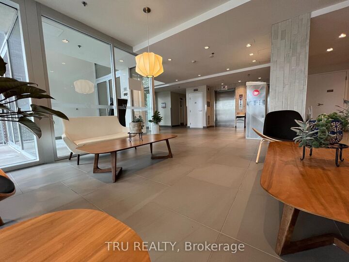 Property Photo: 300C Lett Street 706 ON K1R 0A7