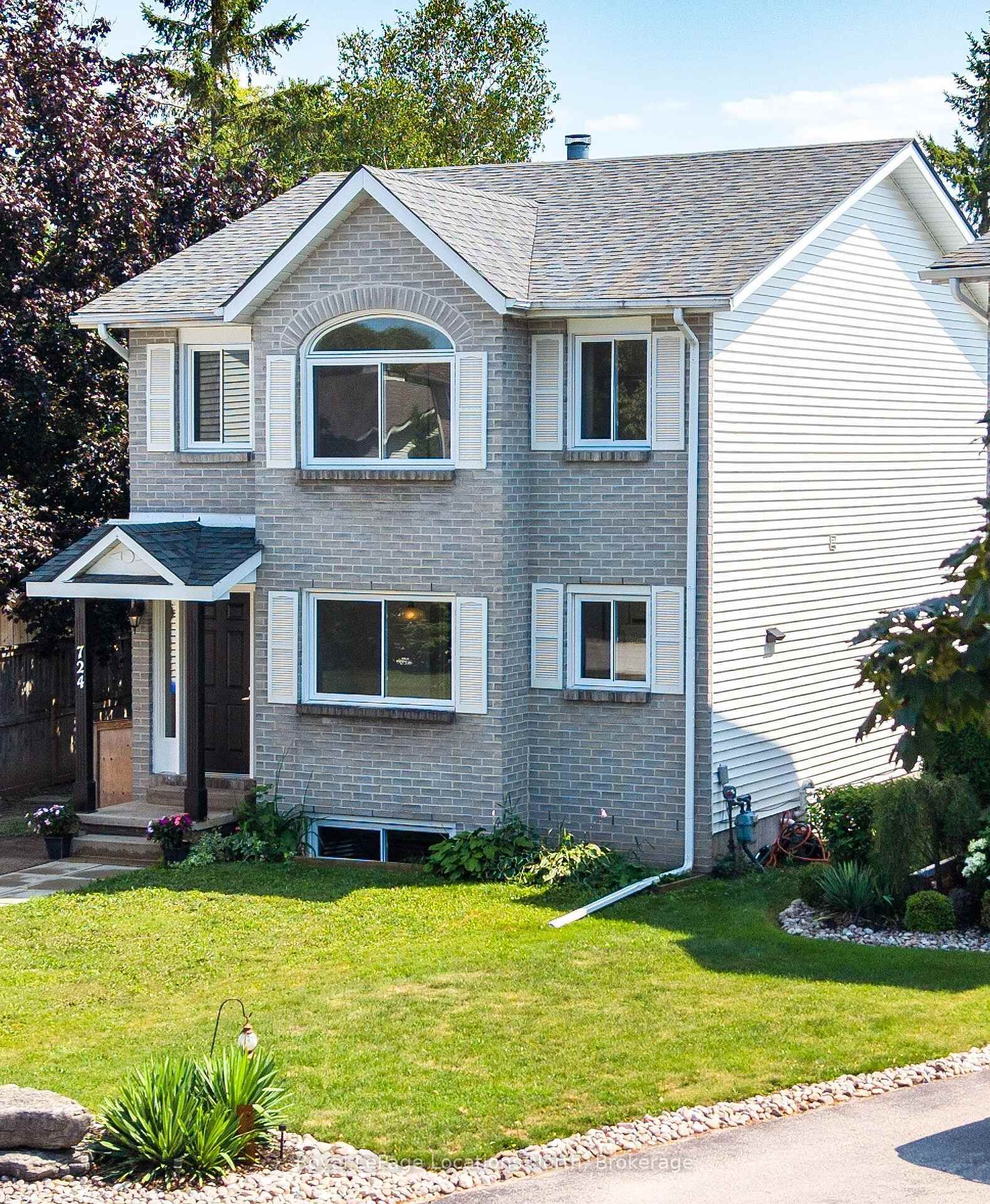 Property Photo: 724 Ste Marie Street ON L9Y 4T5