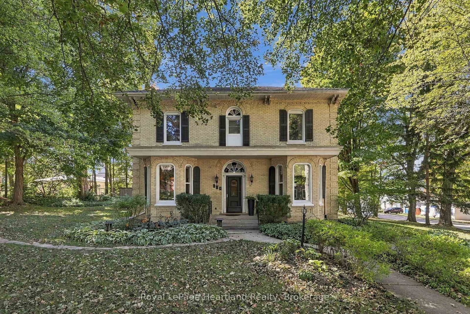 Property Photo:  160 John Street E  ON N0G 2W0 