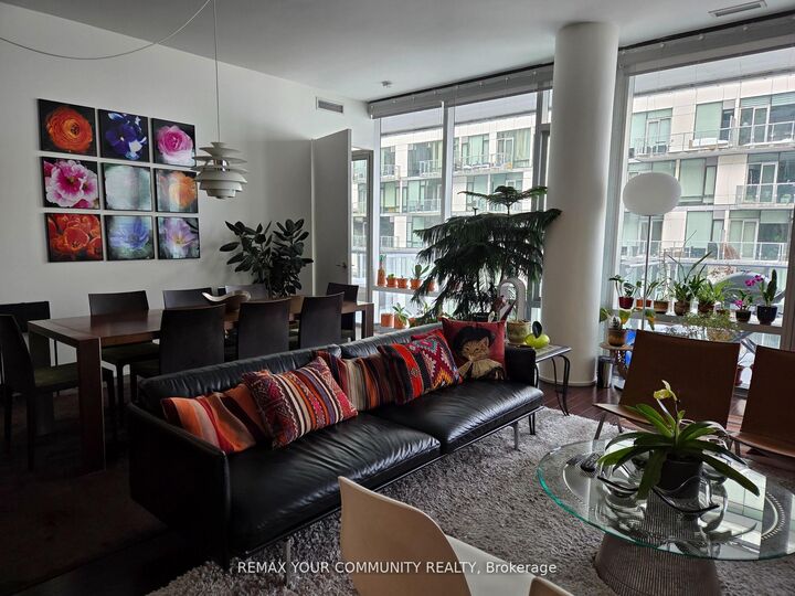Property Photo:  39 Queens Quay E 815  ON M5E 0A5 