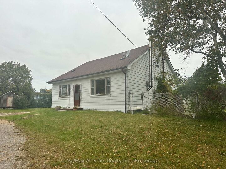 Property Photo:  381 Regional Rd 21 Road  ON L9L 1B5 