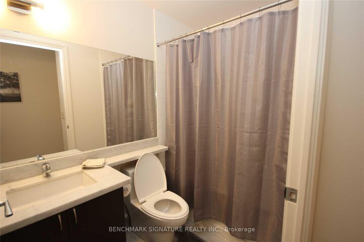 Property Photo:  57 Upper Duke Crescent 110  ON L6G 0B8 