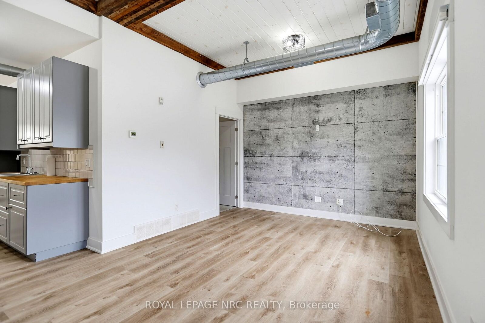 Property Photo:  3930 Erie Road 2  ON L0S 1B0 