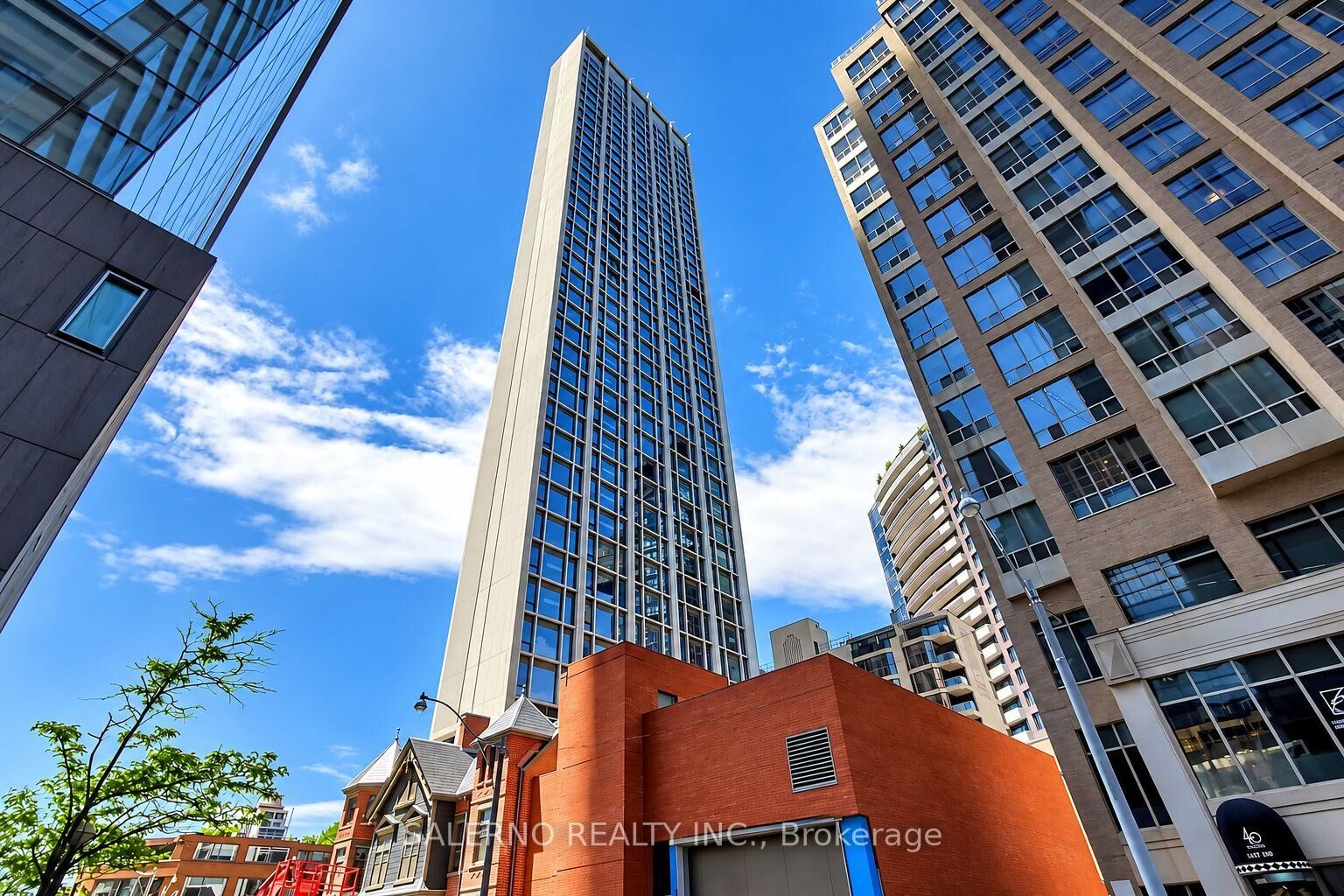 Property Photo:  1315 Bay Street 2101  ON M5R 2C4 