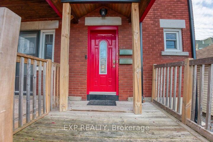 Property Photo: 448 Holland Avenue ON K1Y 0Z5