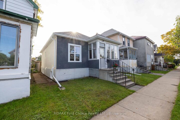 Property Photo:  322 Ogden Street  ON P7C 2N3 