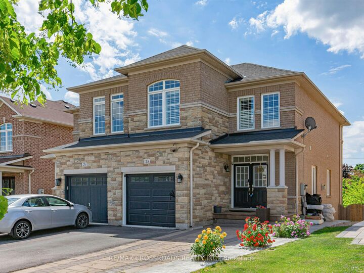 Property Photo:  23 Worthview Drive S  ON L4H 0H9 