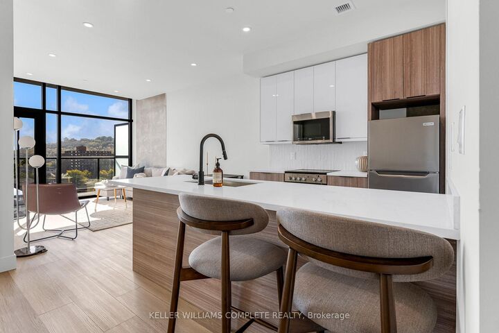 Property Photo:  24 Augusta Street 808  ON L8N 0B7 