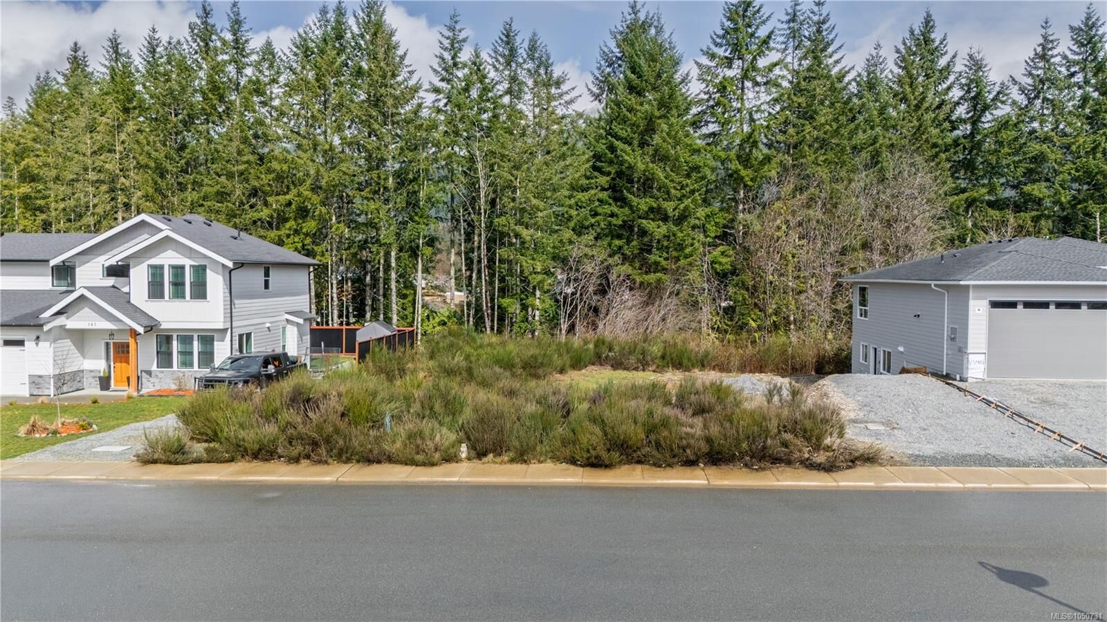 Property Photo:  145 Edgewood Dr  BC V0R 2G0 