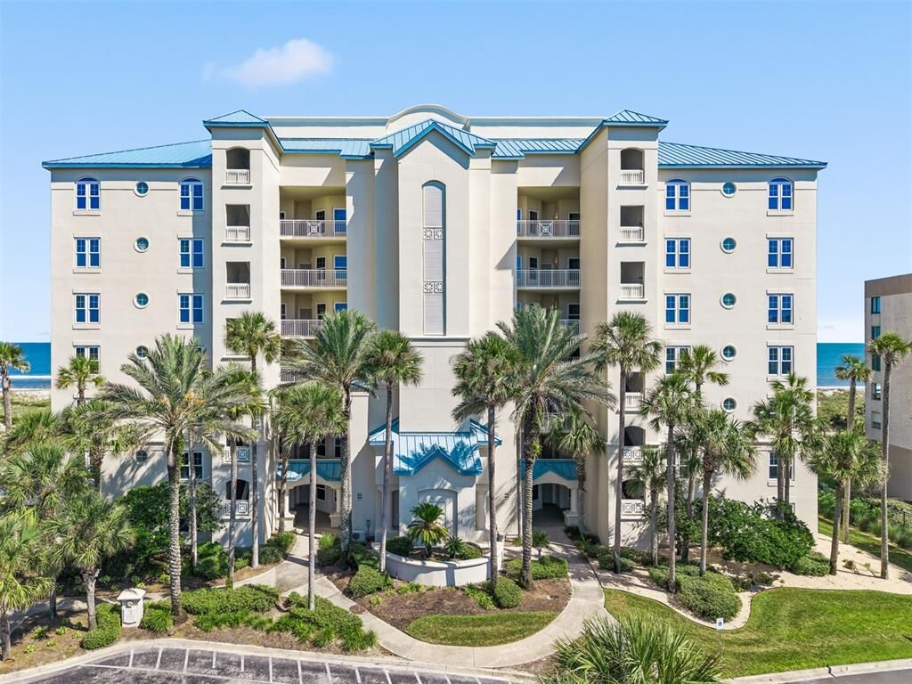 Property Photo:  4776 Amelia Island Parkway  FL 32034 