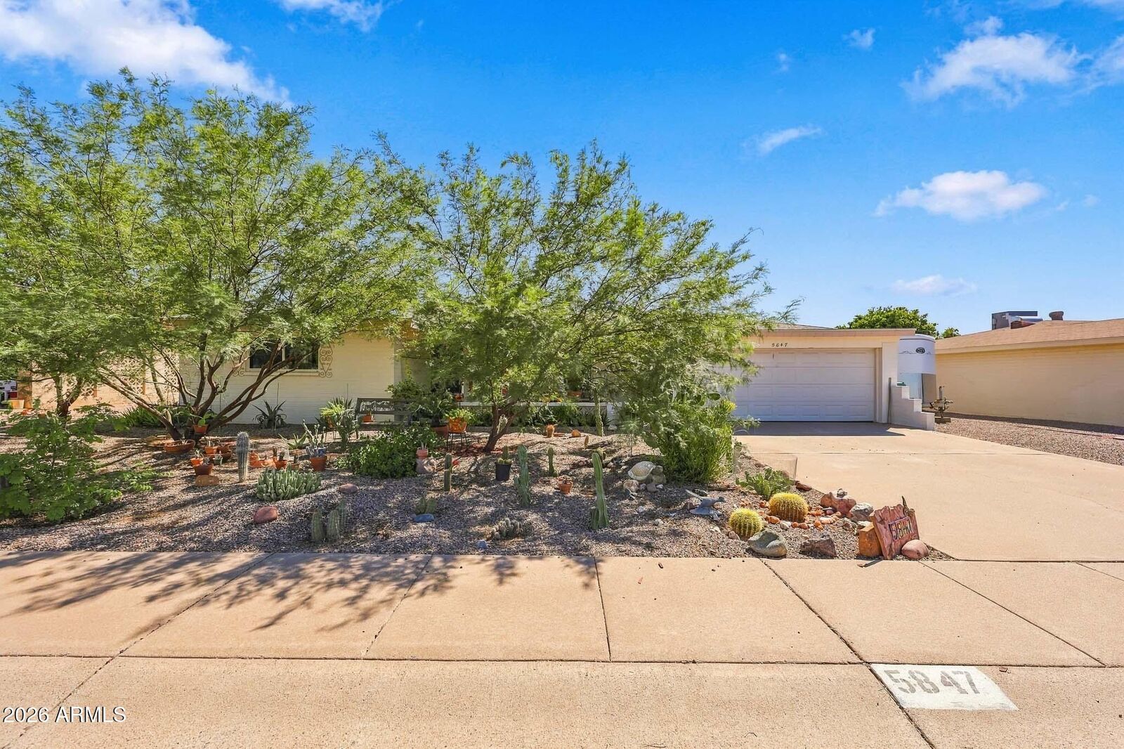 Property Photo:  5847 E Duncan Street  AZ 85205 